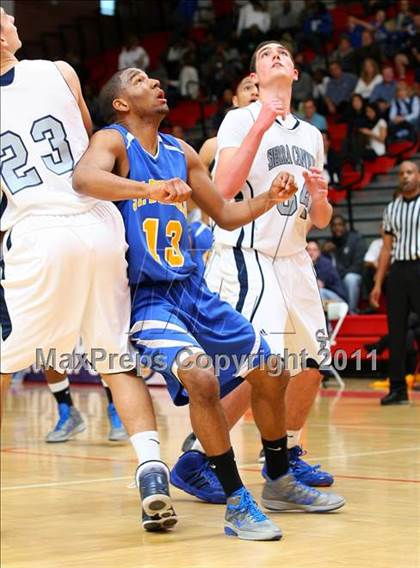 Thumbnail 1 in St. Bernard vs. Sierra Canyon (CIF SoCal D5 Regional Final) photogallery.
