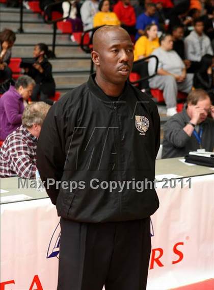 Thumbnail 3 in St. Bernard vs. Sierra Canyon (CIF SoCal D5 Regional Final) photogallery.