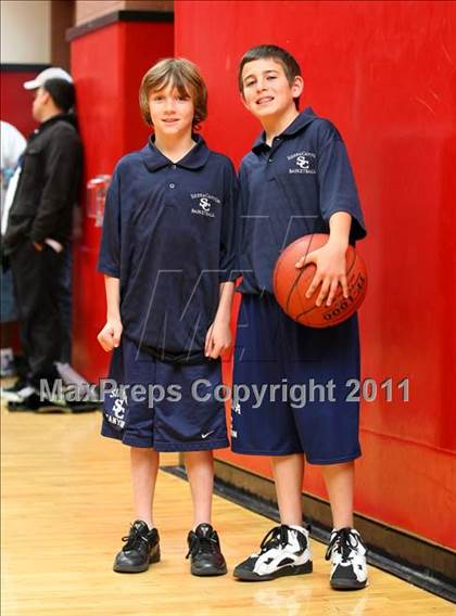 Thumbnail 2 in St. Bernard vs. Sierra Canyon (CIF SoCal D5 Regional Final) photogallery.
