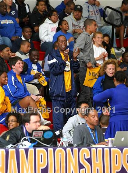 Thumbnail 1 in St. Bernard vs. Sierra Canyon (CIF SoCal D5 Regional Final) photogallery.