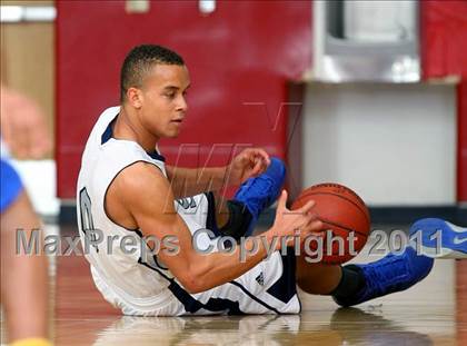 Thumbnail 3 in St. Bernard vs. Sierra Canyon (CIF SoCal D5 Regional Final) photogallery.
