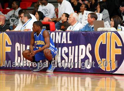 Thumbnail 2 in St. Bernard vs. Sierra Canyon (CIF SoCal D5 Regional Final) photogallery.