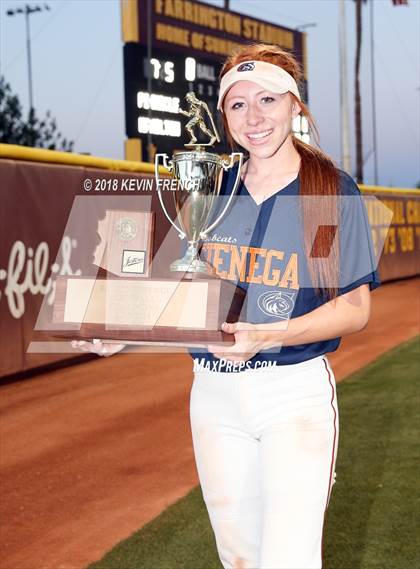 Thumbnail 3 in Cienega (AIA 5A Final Awards) photogallery.