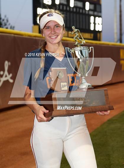 Thumbnail 3 in Cienega (AIA 5A Final Awards) photogallery.