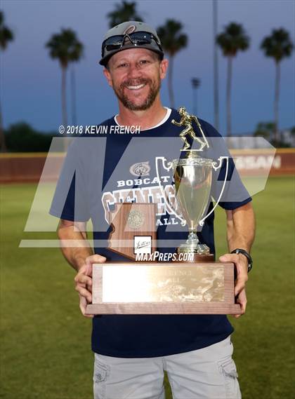 Thumbnail 2 in Cienega (AIA 5A Final Awards) photogallery.