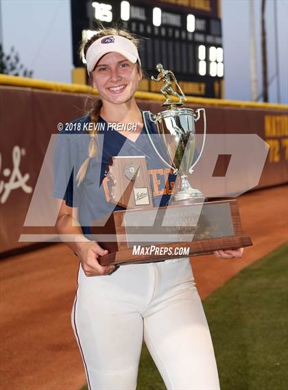 Thumbnail 2 in Cienega (AIA 5A Final Awards) photogallery.