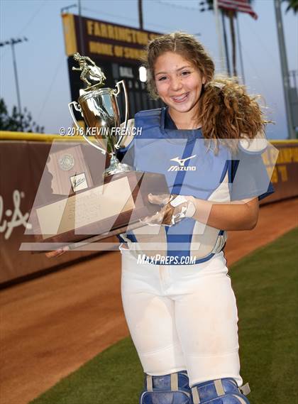 Thumbnail 3 in Cienega (AIA 5A Final Awards) photogallery.