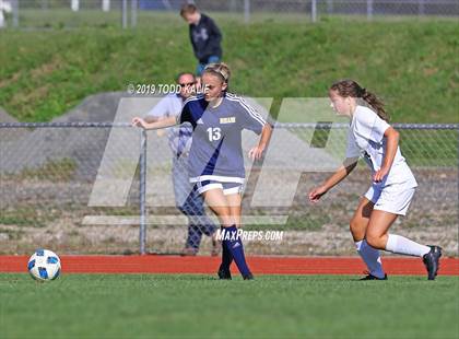 Thumbnail 3 in Rocky Hill @ RHAM photogallery.