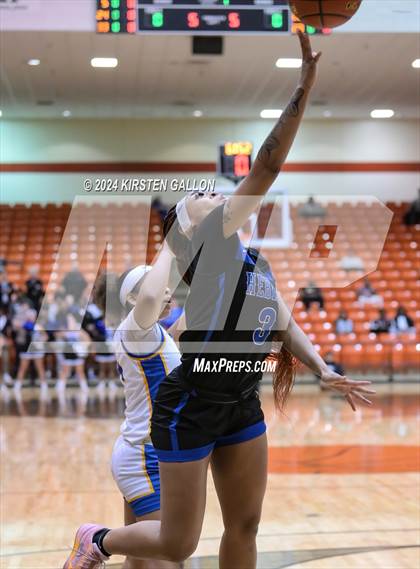 Thumbnail 1 in Hebron vs. Boswell (UIL Basketball 6A Area) photogallery.