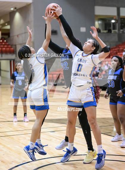 Thumbnail 1 in Hebron vs. Boswell (UIL Basketball 6A Area) photogallery.