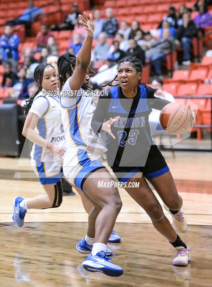Thumbnail 3 in Hebron vs. Boswell (UIL Basketball 6A Area) photogallery.