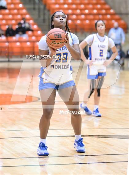 Thumbnail 3 in Hebron vs. Boswell (UIL Basketball 6A Area) photogallery.