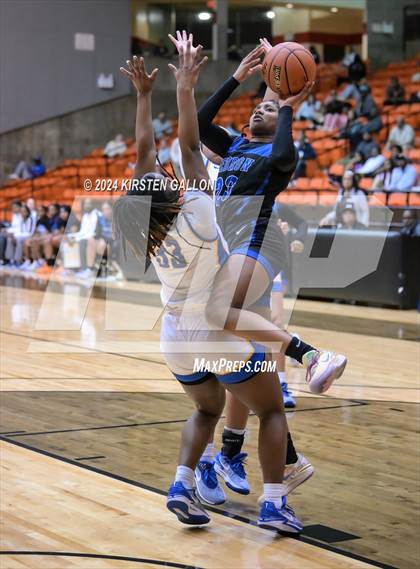 Thumbnail 2 in Hebron vs. Boswell (UIL Basketball 6A Area) photogallery.