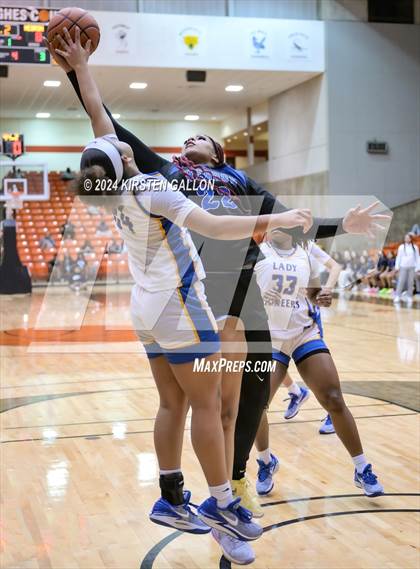 Thumbnail 2 in Hebron vs. Boswell (UIL Basketball 6A Area) photogallery.