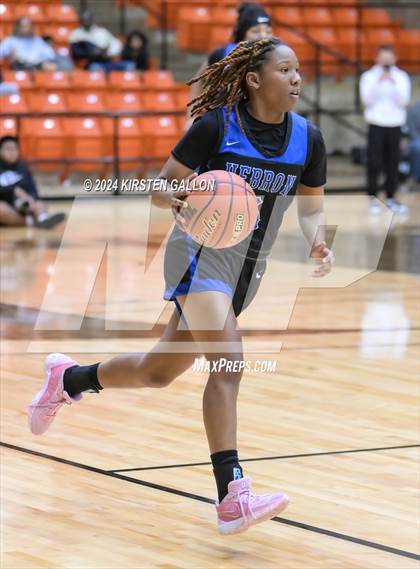 Thumbnail 1 in Hebron vs. Boswell (UIL Basketball 6A Area) photogallery.