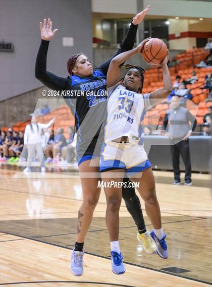 Thumbnail 3 in Hebron vs. Boswell (UIL Basketball 6A Area) photogallery.