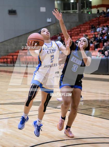 Thumbnail 1 in Hebron vs. Boswell (UIL Basketball 6A Area) photogallery.