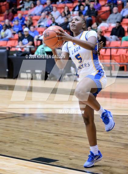 Thumbnail 1 in Hebron vs. Boswell (UIL Basketball 6A Area) photogallery.