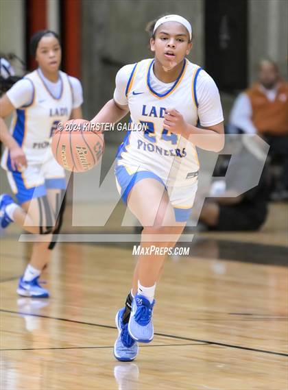 Thumbnail 3 in Hebron vs. Boswell (UIL Basketball 6A Area) photogallery.