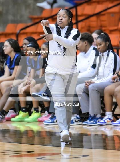 Thumbnail 1 in Hebron vs. Boswell (UIL Basketball 6A Area) photogallery.