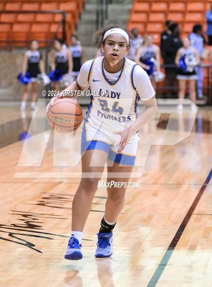 Thumbnail 1 in Hebron vs. Boswell (UIL Basketball 6A Area) photogallery.