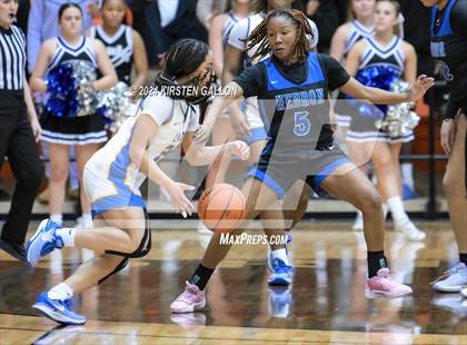 Thumbnail 2 in Hebron vs. Boswell (UIL Basketball 6A Area) photogallery.