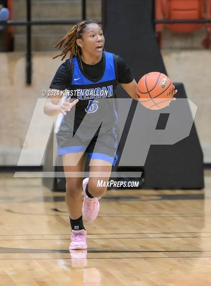 Thumbnail 3 in Hebron vs. Boswell (UIL Basketball 6A Area) photogallery.