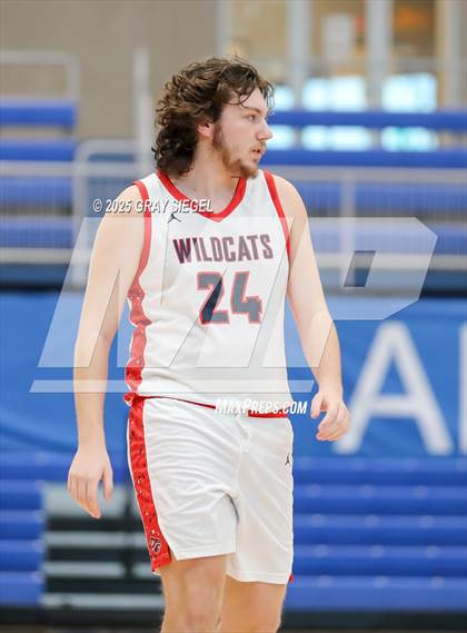 Thumbnail 2 in Ponca City vs Western Heights photogallery.