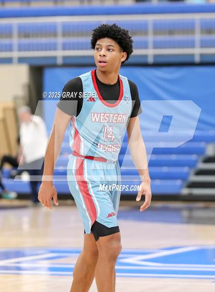 Thumbnail 3 in Ponca City vs Western Heights photogallery.