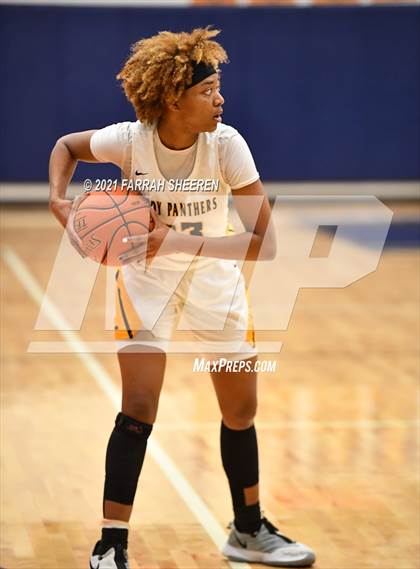 Thumbnail 1 in Cy Springs vs Klein Oak (UIL 6A Regional Quarterfinal Playoff) photogallery.