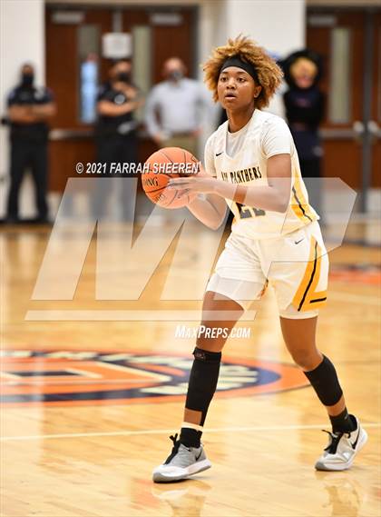 Thumbnail 3 in Cy Springs vs Klein Oak (UIL 6A Regional Quarterfinal Playoff) photogallery.