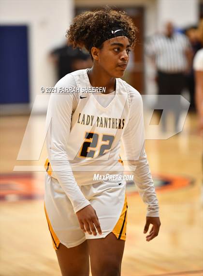 Thumbnail 3 in Cy Springs vs Klein Oak (UIL 6A Regional Quarterfinal Playoff) photogallery.