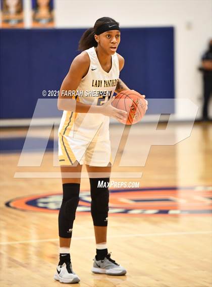Thumbnail 3 in Cy Springs vs Klein Oak (UIL 6A Regional Quarterfinal Playoff) photogallery.
