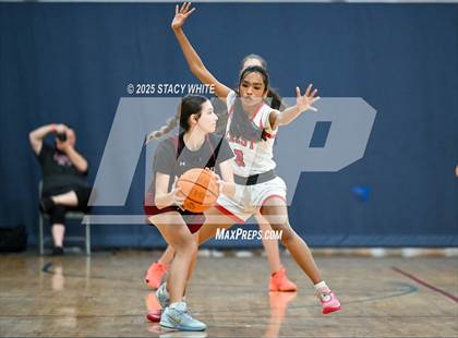 Thumbnail 2 in Santa Fe Catholic vs. Strawberry Crest (Tampa Bay Christmas Invitational) photogallery.