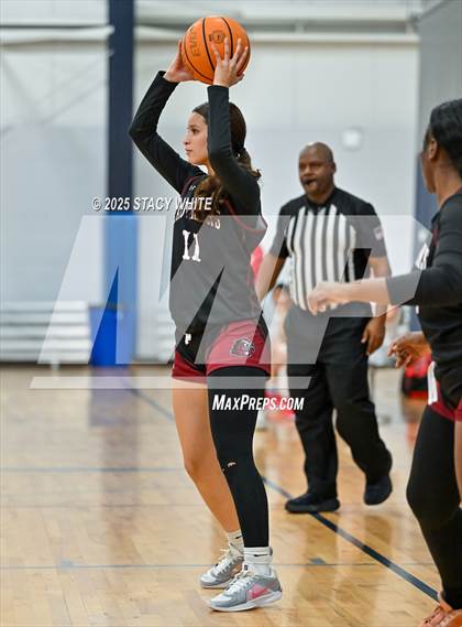 Thumbnail 2 in Santa Fe Catholic vs. Strawberry Crest (Tampa Bay Christmas Invitational) photogallery.