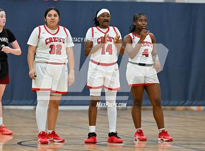 Thumbnail 3 in Santa Fe Catholic vs. Strawberry Crest (Tampa Bay Christmas Invitational) photogallery.