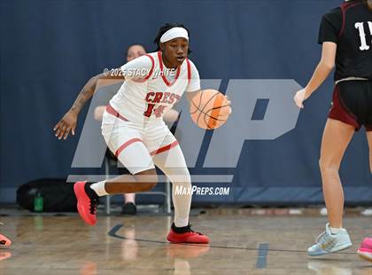 Thumbnail 2 in Santa Fe Catholic vs. Strawberry Crest (Tampa Bay Christmas Invitational) photogallery.
