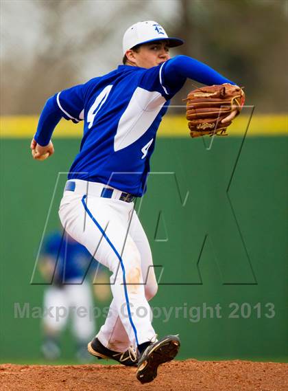 Thumbnail 2 in Episcopal @ Pearland (Pearland 1st Pitch Tournament) photogallery.