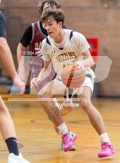 Thumbnail 2 in Galena vs. Dayton (Nelson Electric Rail City Classic) photogallery.