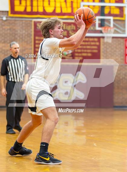 Thumbnail 1 in Galena vs. Dayton (Nelson Electric Rail City Classic) photogallery.
