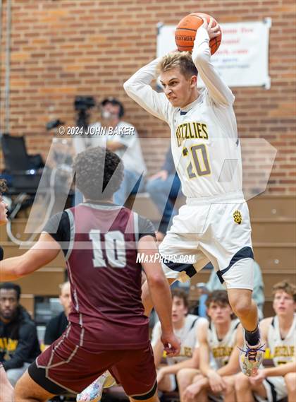 Thumbnail 3 in Galena vs. Dayton (Nelson Electric Rail City Classic) photogallery.