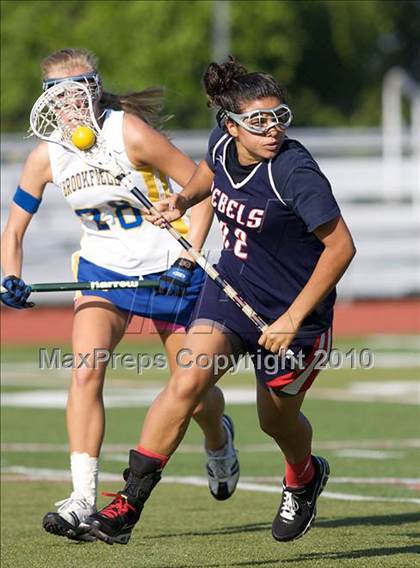 Thumbnail 3 in Brookfield vs New Fairfield (SWC Semifinal) photogallery.
