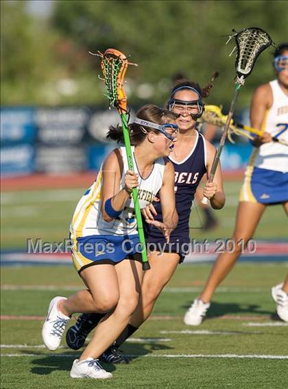 Thumbnail 1 in Brookfield vs New Fairfield (SWC Semifinal) photogallery.