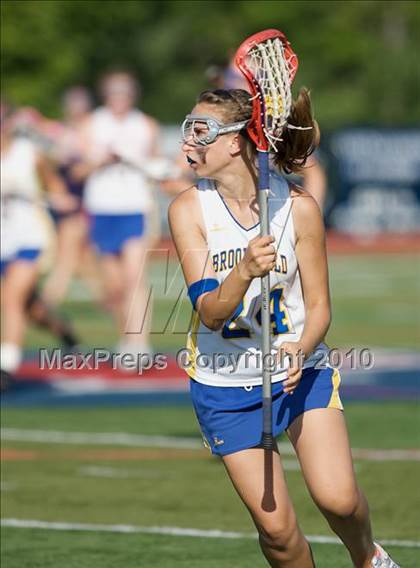 Thumbnail 1 in Brookfield vs New Fairfield (SWC Semifinal) photogallery.