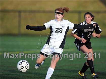 Thumbnail 3 in Rye vs Pittsford Mendon (NYSPHSAA Class A Semifinal) photogallery.