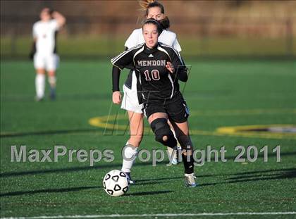 Thumbnail 3 in Rye vs Pittsford Mendon (NYSPHSAA Class A Semifinal) photogallery.