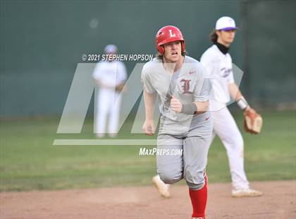 Thumbnail 1 in Lincoln @ Tokay photogallery.