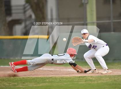 Thumbnail 2 in Lincoln @ Tokay photogallery.