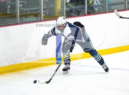 Thumbnail 1 in Victor @ Pittsford (Section 5 Class A Sectional Final) photogallery.