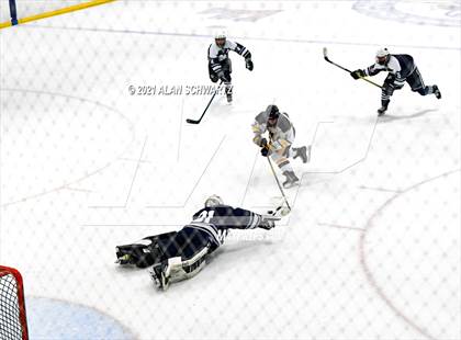 Thumbnail 2 in Victor @ Pittsford (Section 5 Class A Sectional Final) photogallery.